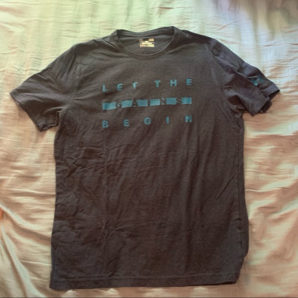 Under Armour Shirt - Picture 1 of 2